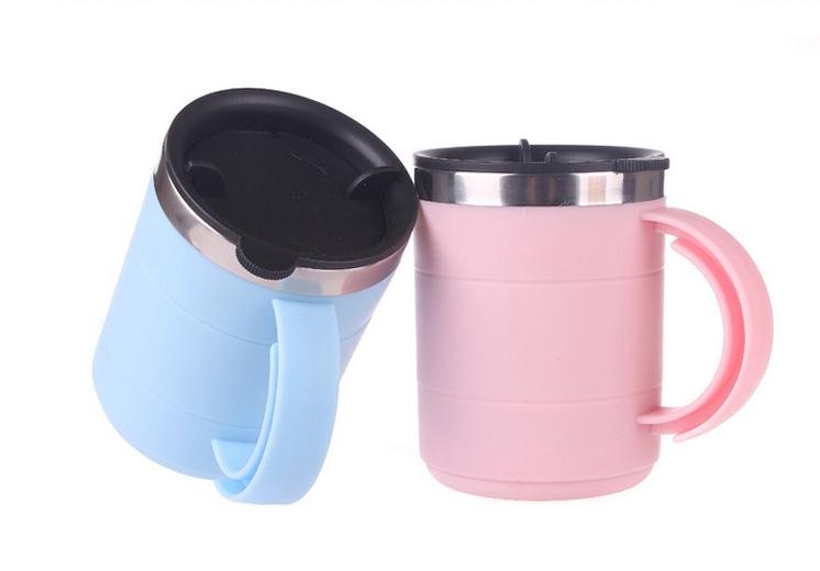 Cheap Plastic Beer Mug in Capacity of 450ml