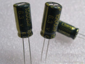 100pcs 1500UF 6.3V Electric Capacity