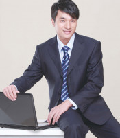 2013 Fashion Mens Business Suit