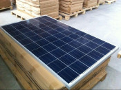 225W Poly Solar Panel, Top of Roof