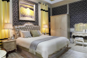 Bedroom Furniture Hotel King Size Bed Fancy Bed with Night Stand (H211)