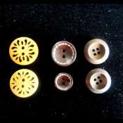 Fashion Natural Laser Wooden Button