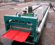 Red Color Corrugated Roofing Steel Sheets