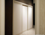 White Simple Built-in Wardrobe with Mirror (YG11012)