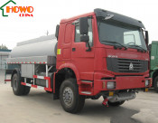 10000 Liters HOWO Euroii 290HP off Road 4X4 Oil Truck