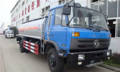 3300 Gallon Dongfeng 4X2 190HP Oil Transport Truck