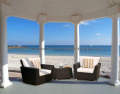 Beautiful Outdoor Chairs and Table (FP0110)