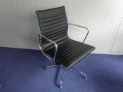 Black PU Leather Swivel Eames Manager Office Chair (FS-150C-PU)