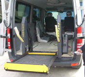 CE Certificate Wl-D Electric and Hydrulic Wheelchair Lift for Van and Minibus