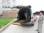 CE Electric Wheelchair Lift