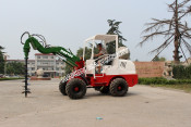 CE Multi-Function Farm Loader (HQ910C) with Auger