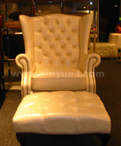 Chair (A909)