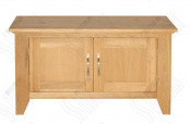 China Mainland Sinoah Solid Oak Wooden 2-Door Cabinet (CO2105)