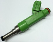 Denso Fuel Injector/ Injector/ Fuel Nozzel 23250-0V010 for Toyota Camry RAV4