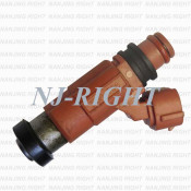 Denso Fuel Injector Inp784 for Mazda Mitsubishi