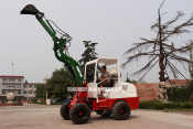 Digging Arm Mini Radlader with CE, SGS (HQ910C)
