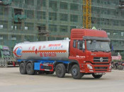 Dongfeng Tianlong 8X4 Heavyduty Oil Tank Truck