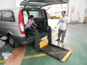 Electric Wheelchair Lift for Van, Disabled Wheelchair Lift (WL-D-880)