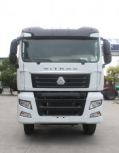 HOWO C7h 4X2 320HP Tractor Truck