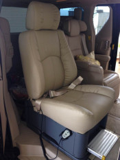 Handicapped Electric Swivel Seat for MPV