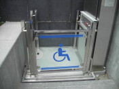 Hydraulic Lifts for Disabled People/Vertical Lifts for Disabled People