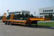 Low Bed Semi Trailer (QDT9402TDP)