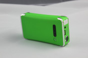 Mini Multifunction Jump Starter 8000mAh, Charging for Cars and Electronics with Colorful Optional in Green (SP-777)