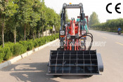 New Design Mini Farm Loader (HQ908) with Mixing Bucket