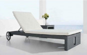 Outdoor Furniture - Weather Wicker Lounger (L0029)