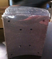 Red Asbestos Best Quality Brake Lining for Kamaz/Maz 195X223X12/16