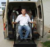 Safety and Stability Platform Wheelchair Lift with CE Certificate for Van and Minibus