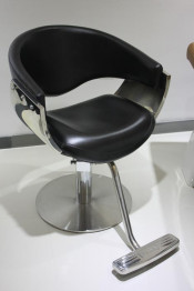 Serviceable Salon Styling Chair with Rounded Base (HGT-28053S)