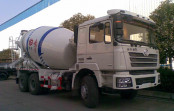 Shacman 8CBM concrete mixing truck