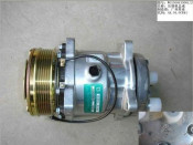 Sinotruck Truck Spare Parts Refrigeration Compressor