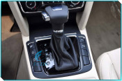Superb 2007-2013 Entry Keyless Go Smart Key Push Button Remote Start Can-Bus Alarm for Skoda