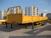 The Three Axles Cargo Container Semitrailer
