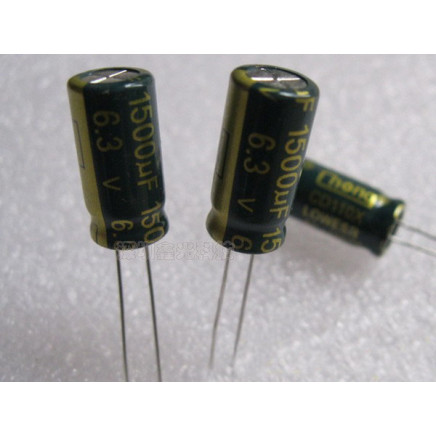 100pcs 1500UF16V Electric Capacity