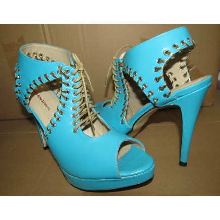 2015 New Arravial Fashion Peep Toe Ladies Sandals (HCY02-1555)