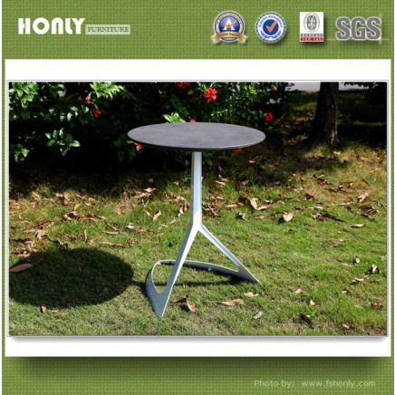 China Small Coffee Folding Table Iron Balcony Round Folding Table