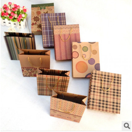 Customized Kraft Paper Bag Gift Packaging Handlebag