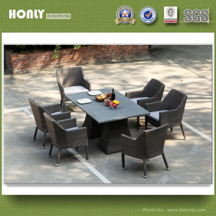 Elegant Rectangle Dining Room Table Rattan or Wcker Table Set