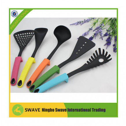 FDA Approved Colorful Nylon Kitchen Utensils Wholesale Y95216