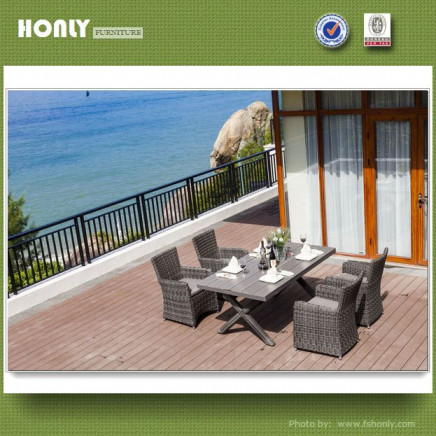 Garden Rattan Dining Table Set Outdoor Dining Table and Chair