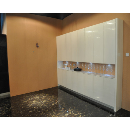 High Gloss White Wooden Kitchen Cabinets