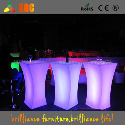 Lighting Cocktail Table for Party