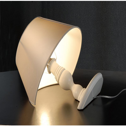 Modern Decoration Fabric Shade Table Lamp for Hotel Lights (MT2247-W)