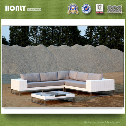 New Leisure Modern Sofa Furniture Aluminum Wicker Outddor Modern Sofa