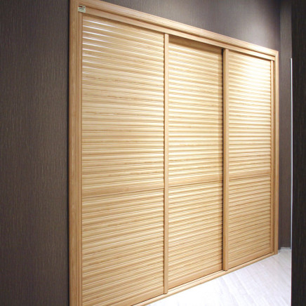 Oppein Countryside Wooden 3 Sliding Built in Wardrobe (YG11001)
