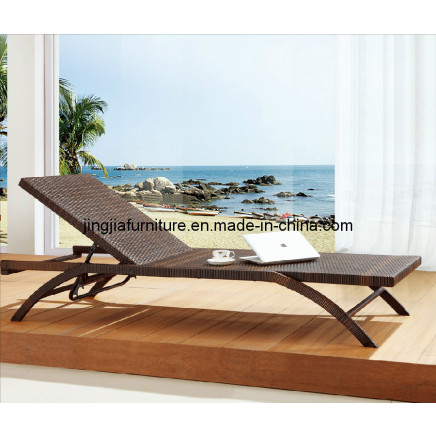 Outdoor Garden Patio Rattan Chaise Wicker Beach Lounge (JJ-S753)
