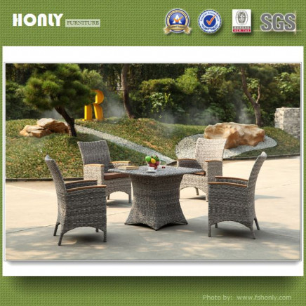 Outdoor Luxury Rattan Dining Set Aluminum Dining Set